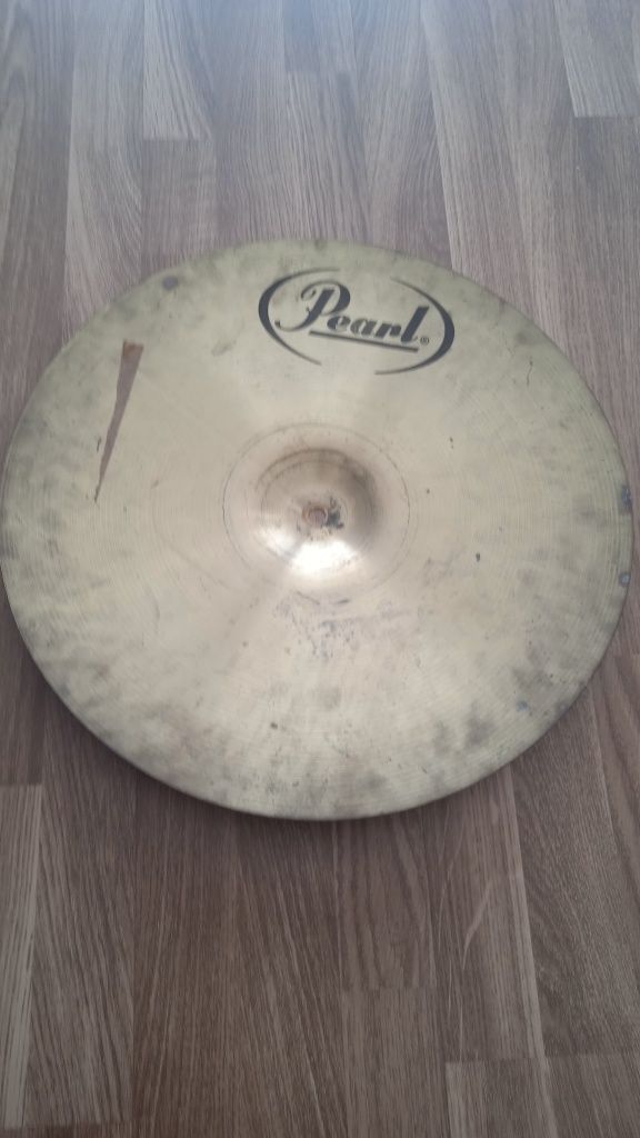Prato Crash/Ride Pearl de 18"