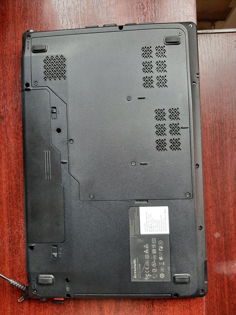 Lenovo g565 в хорошем состоянии