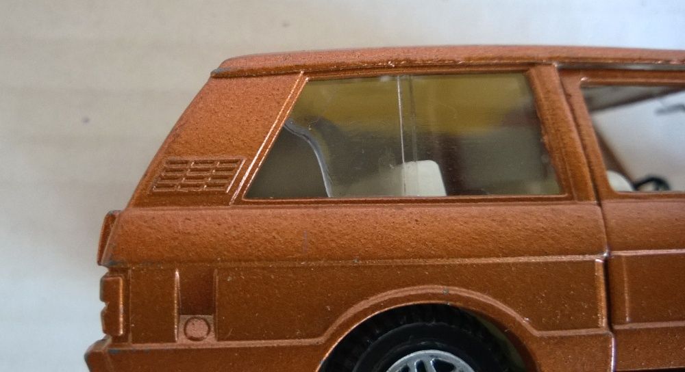 Stara zabawka Dinky Toys Range Rover Made in England