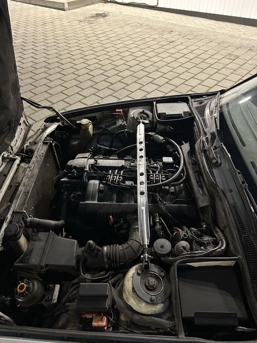 Продам BMW E34 M50B25