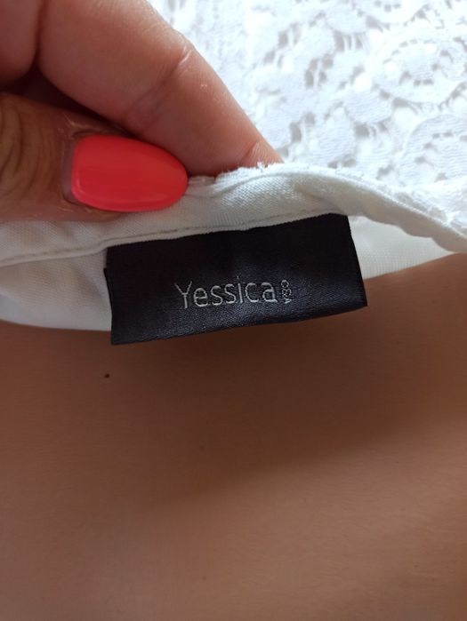 Sukienka damska biała w koronkę