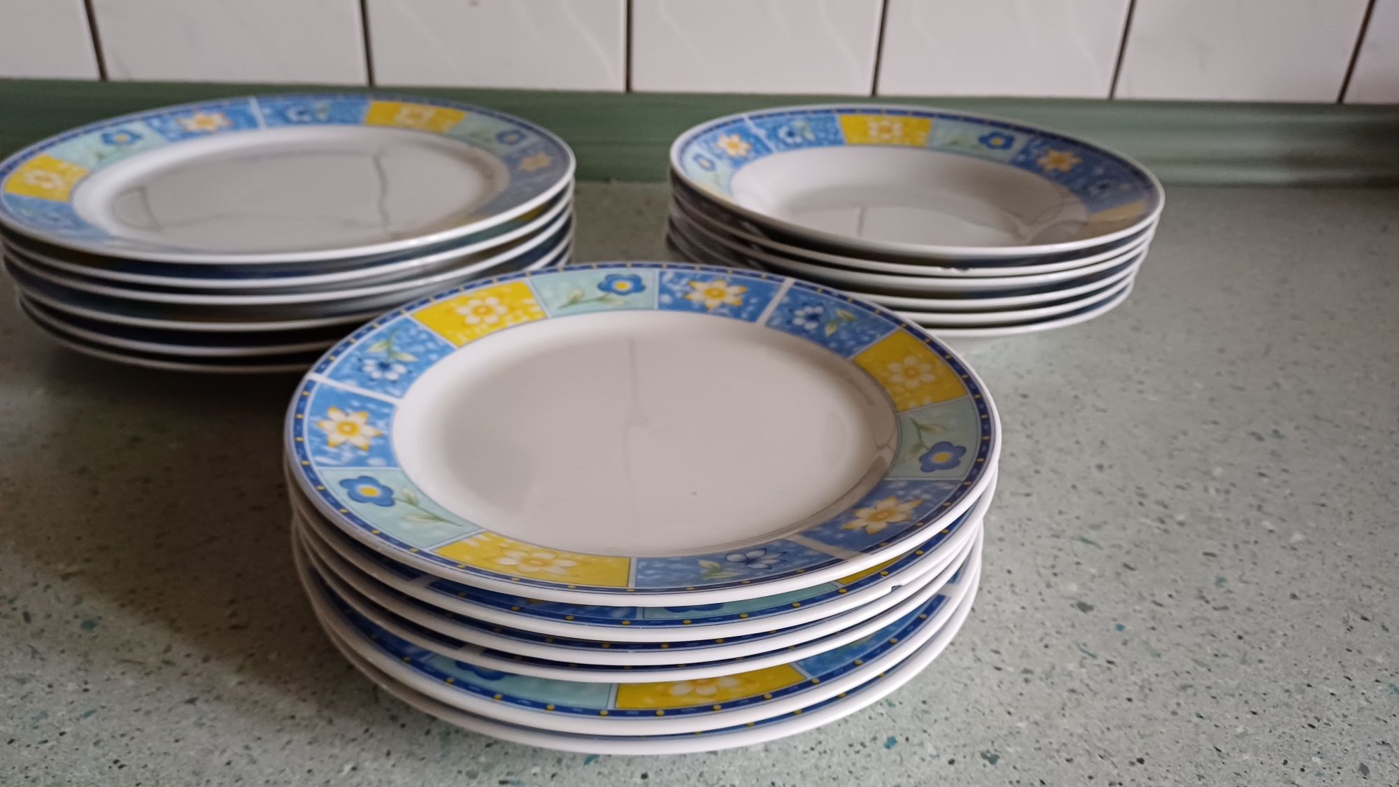 Komplet obiadowy, 18 sztuk