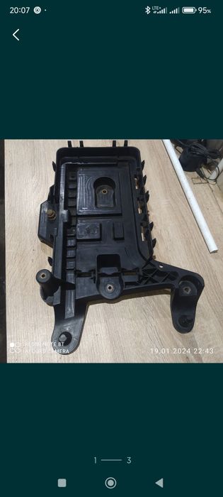 Podstawa akumulatora GolfV Audi a 3 8 P skoda Oktawia