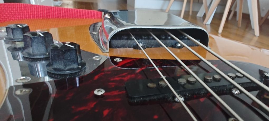 Westminster JazzBass nie Fender Japan 1978