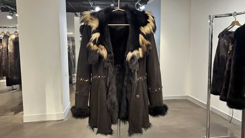 Тепла дублянка з чорнобурки