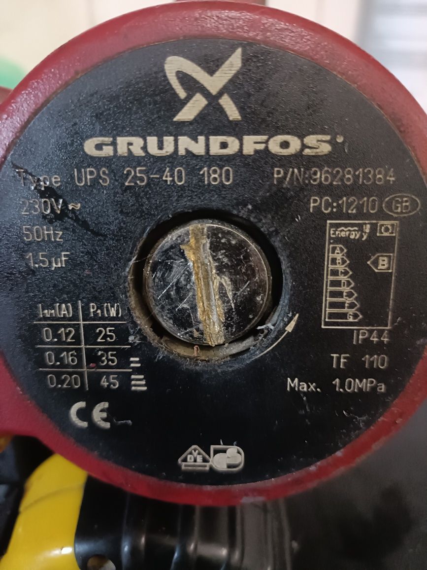 Pompa obiegowa Grundfos