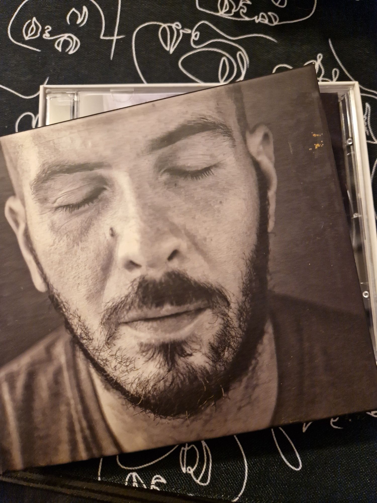 Plyta O.S.T.R. Życie po smierci BOX CD 
https://asfaltshop.pl › produc