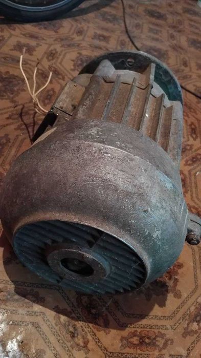 Електродвигун 6кВт 380в