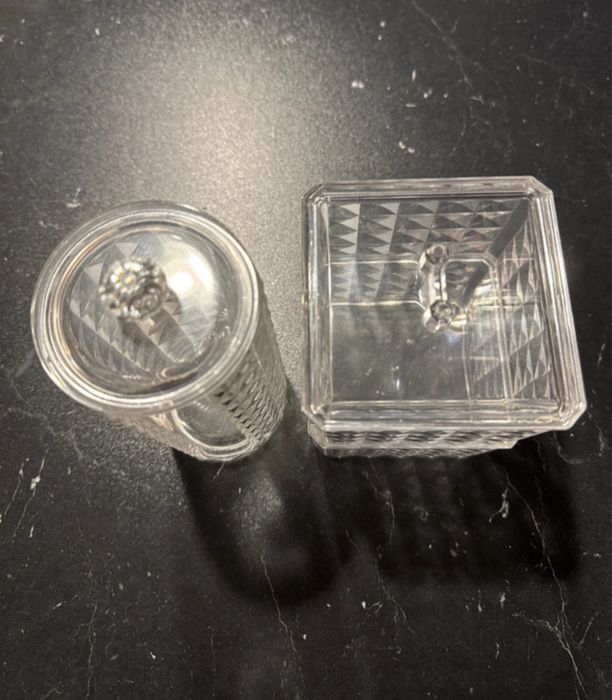 Pojemniki do łazienki