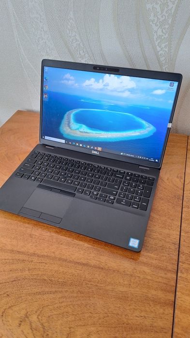 Dell Precision 3541 FHD IPS i7-9750H/32GB DDR4/256GB/NVIDIA P620 4GB