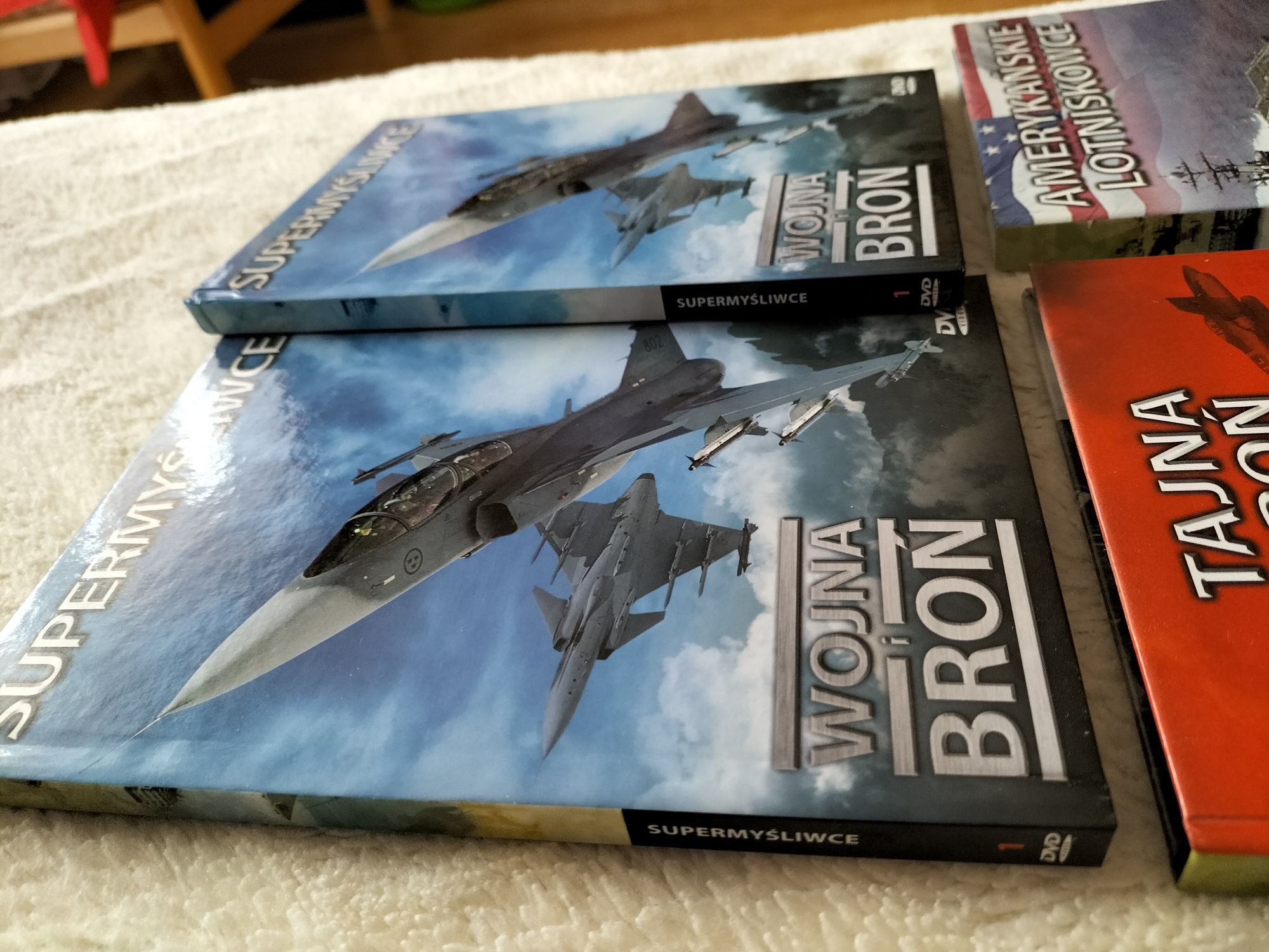 Płyty dvd supermyśliwce, tajna broń, Hitlera, lotniskowce