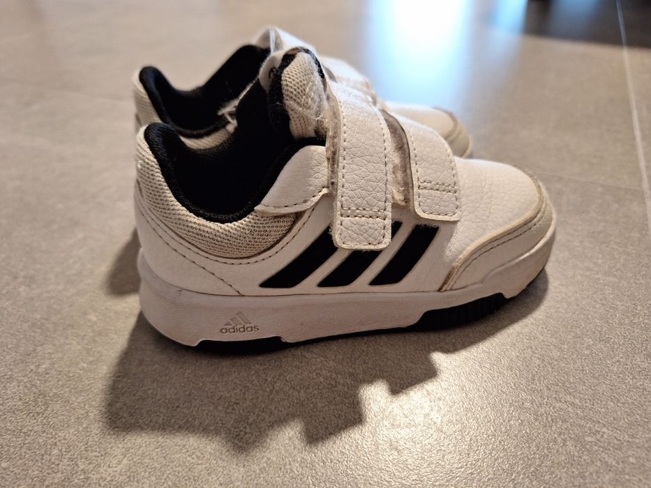 Buty dziecięce adidas Tensaur Sport GW1988 rozm. 23