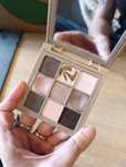 Huda Beauty creamy paleta cieni kremowych