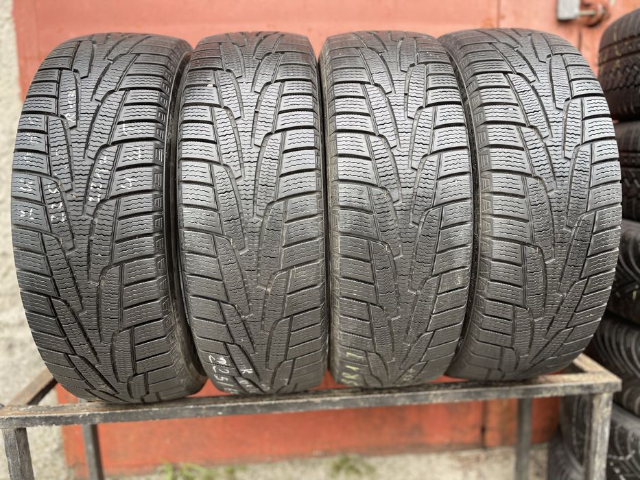 Шини 225/65 r17  залишок 7мм