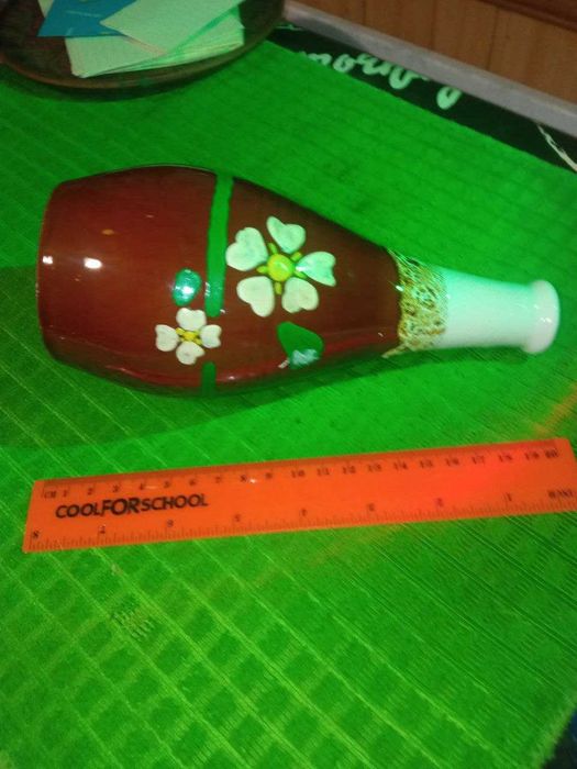 Продам вазочку на квіти  бу .