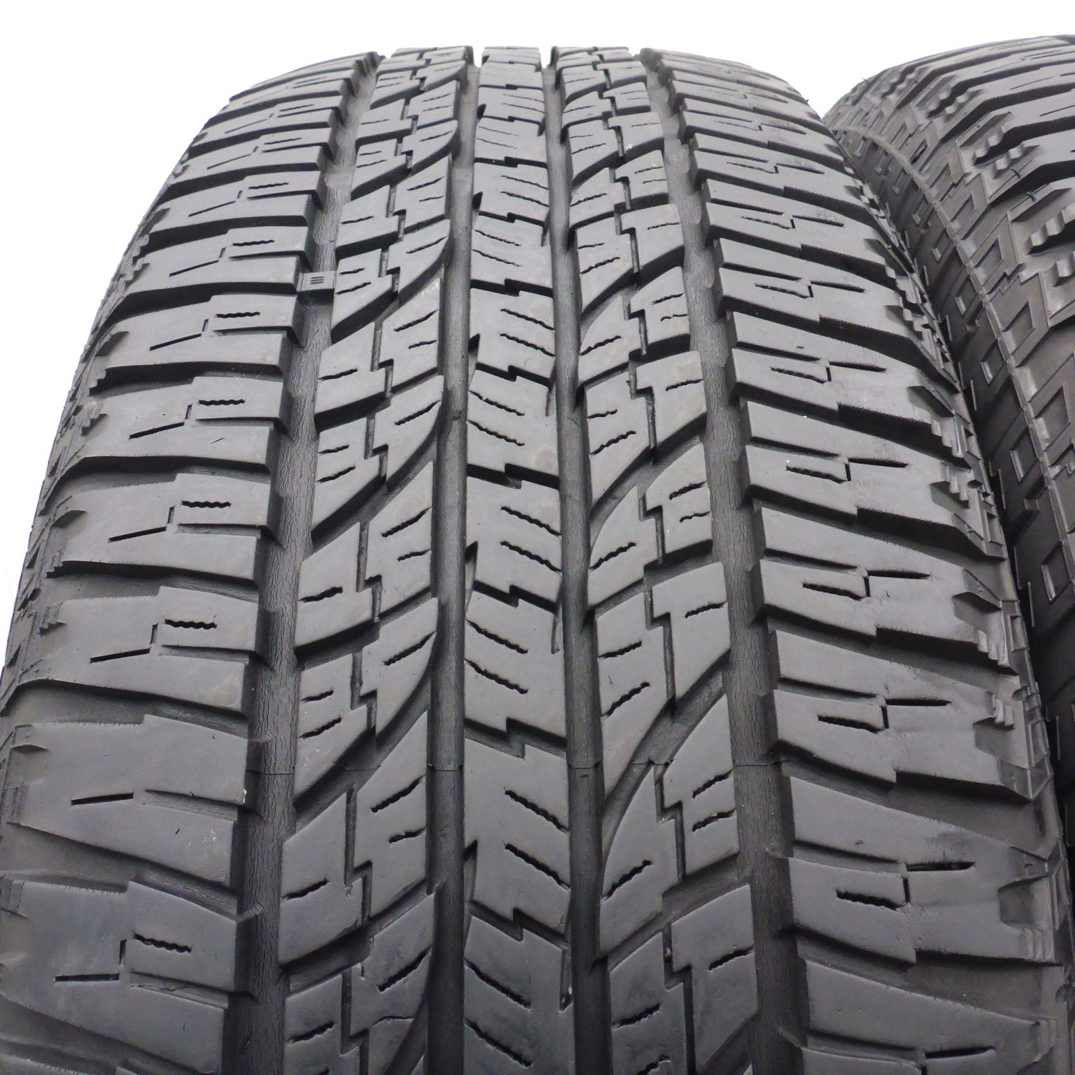 225/65/17 Yokohama 225/65R17 102H Geolandar A/T Wielosezon 2016 7,2mm