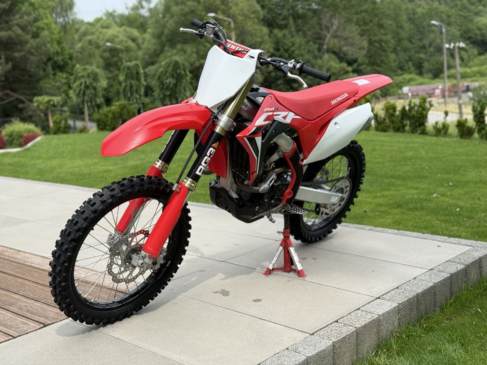 Honda CRF 250R 2021 nowy silnik