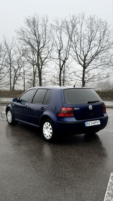 Продам VW Golf IV 1,4 2000р.в.