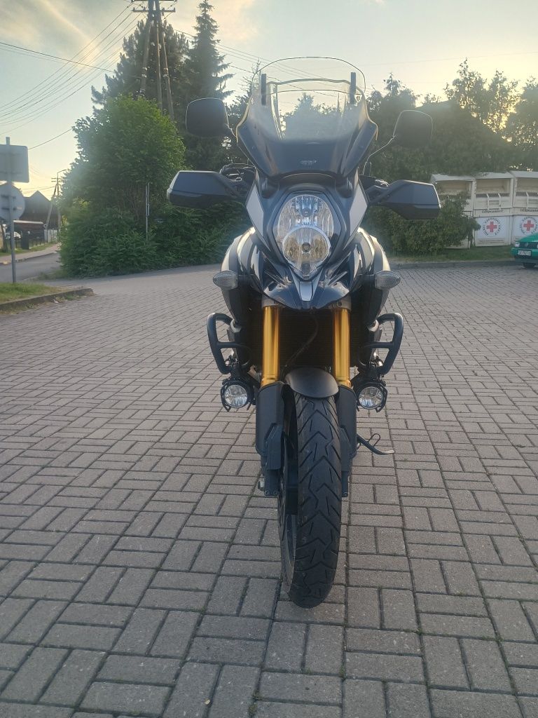 Suzuki V-strom 1000 POLECAM