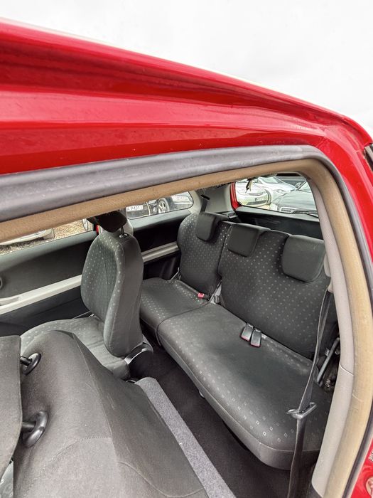 Na Sprzedaż Toyota Yaris 1.0LPG/zadbany/klima/bez rdzy/długie oplaty