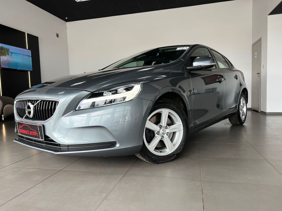 Volvo V40 1.5 Benzyna Gps Led Opłacony Gwarancja Raty