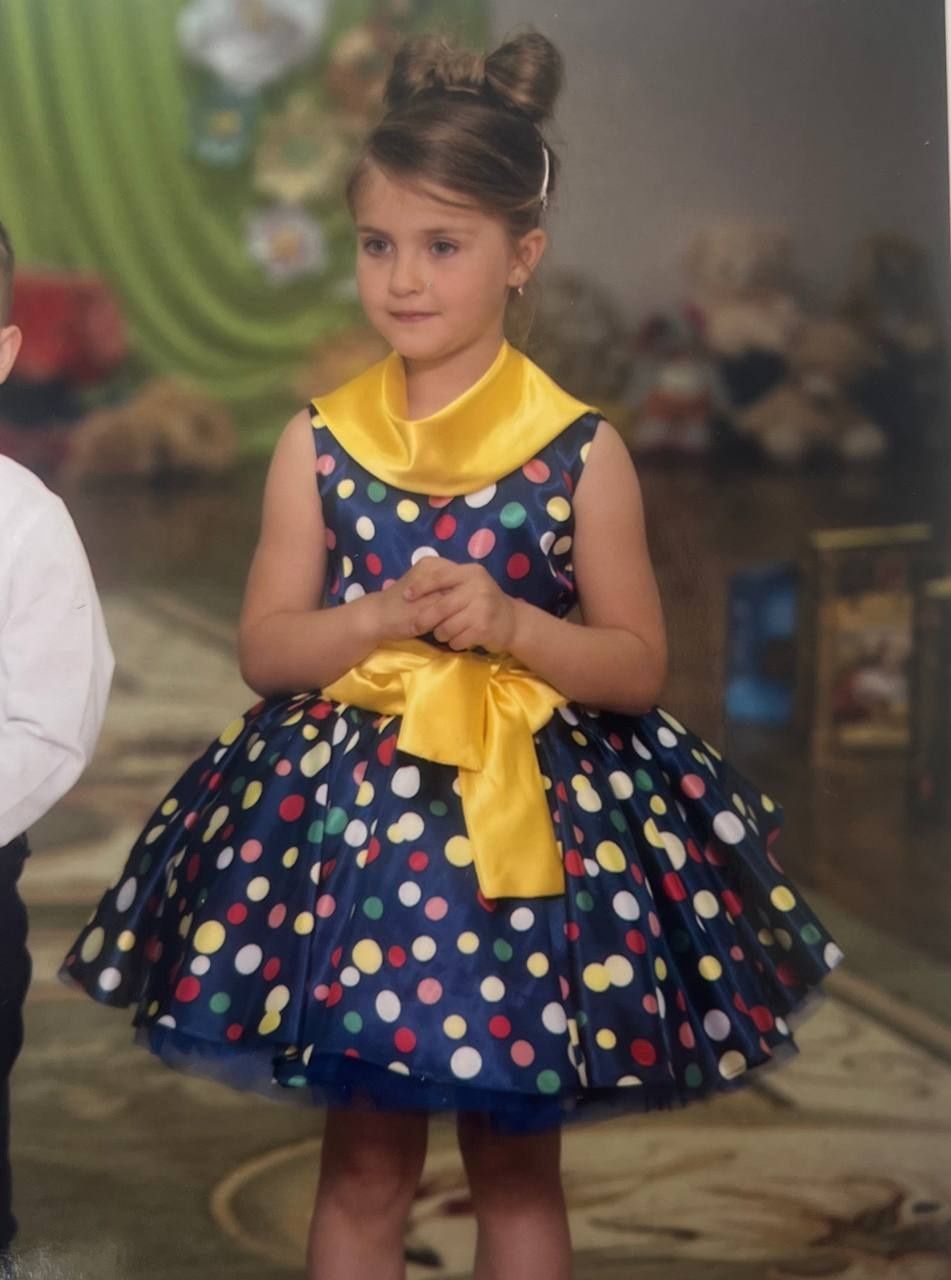 Випускна сукня у садочок, або день народження  6 років
