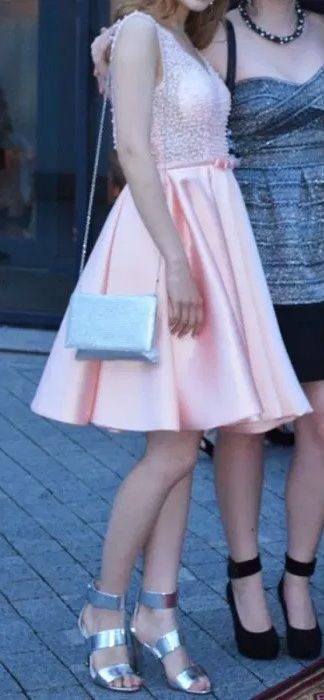 Платье на выпускной, свадьбу короткое розовое праздничное