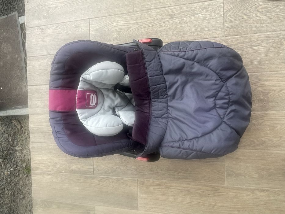 Автокрісло, люлька, переноска для дітей від народження + подарунок