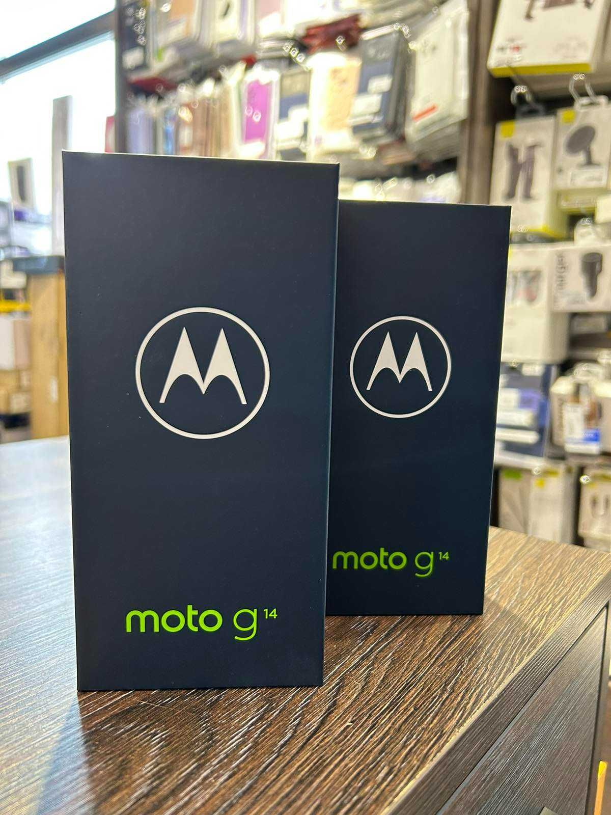 Motorola G14 4/128 8/256GB Steel Grey/Butter Cream