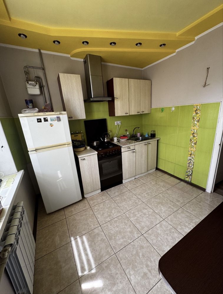 Продам 2-ком.кв.Левый берег,9мкрн.КТ«Мир»