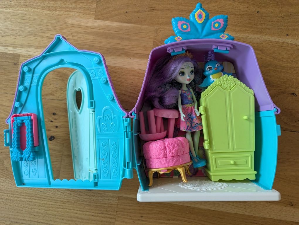 Zestaw Enchantimals domek pawia