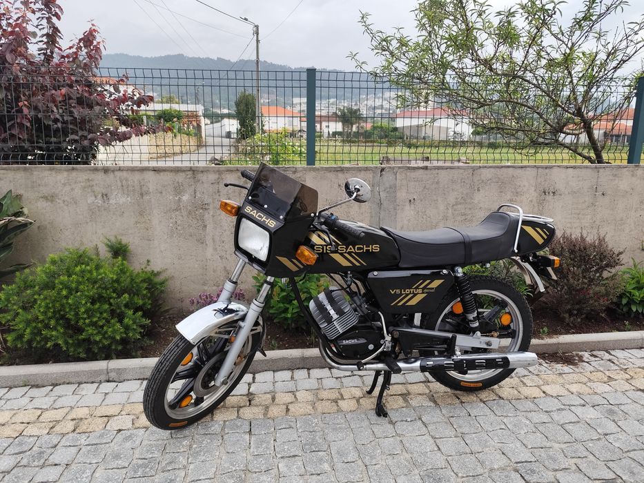 Vendo mota sis sachs lotus 50cc bom estado