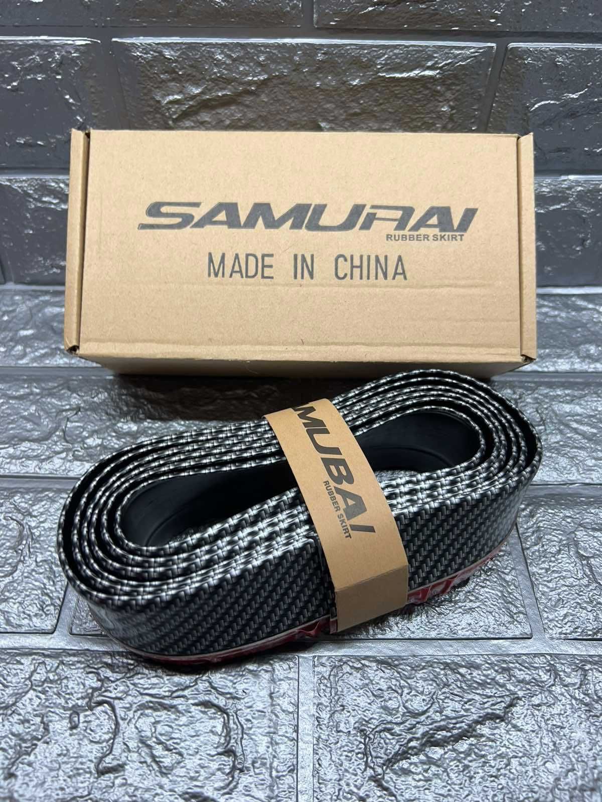 Сплиттер накладка универсальная губа под карбон Samurai Lip Spoiler