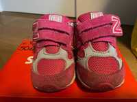 Buciki adidasy new balance dla dziewczynki rozmiar 21 różowe