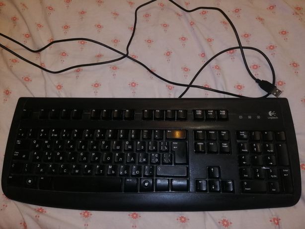 Продам  клавіатуру Logitech Deluxe 250 USB Keyboard