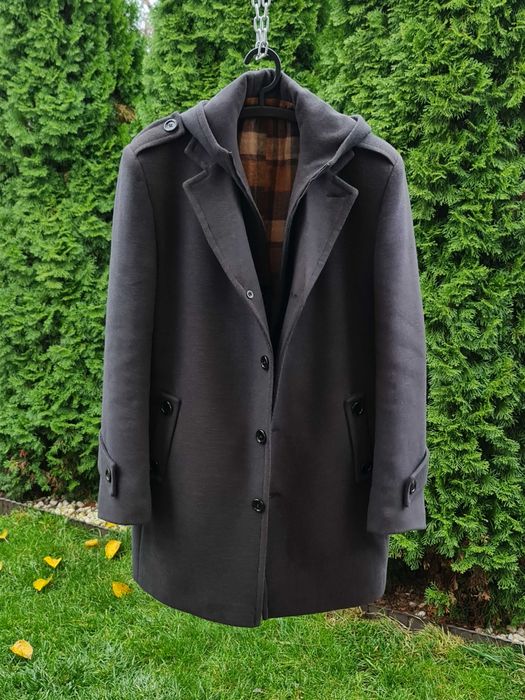 Пальто чоловіче з підкладкою та капюшоном/осінь-зима/розмір 50.