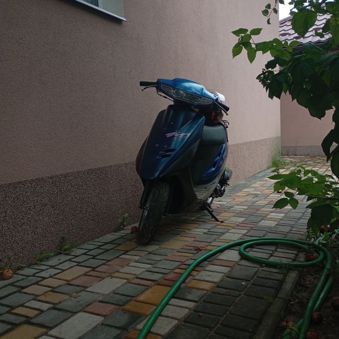 Скутер Honda dio af 27