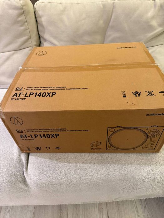 Вініловий програвач