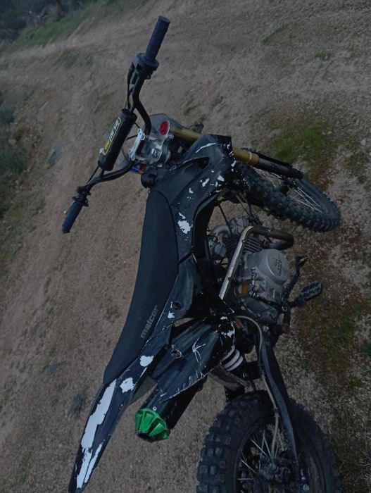 Pit bike malcor xzf 140