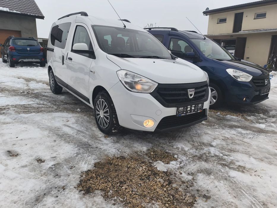 Dacia Dokker Sprowadzony / Piękny stan / Nowe opony / Tablet