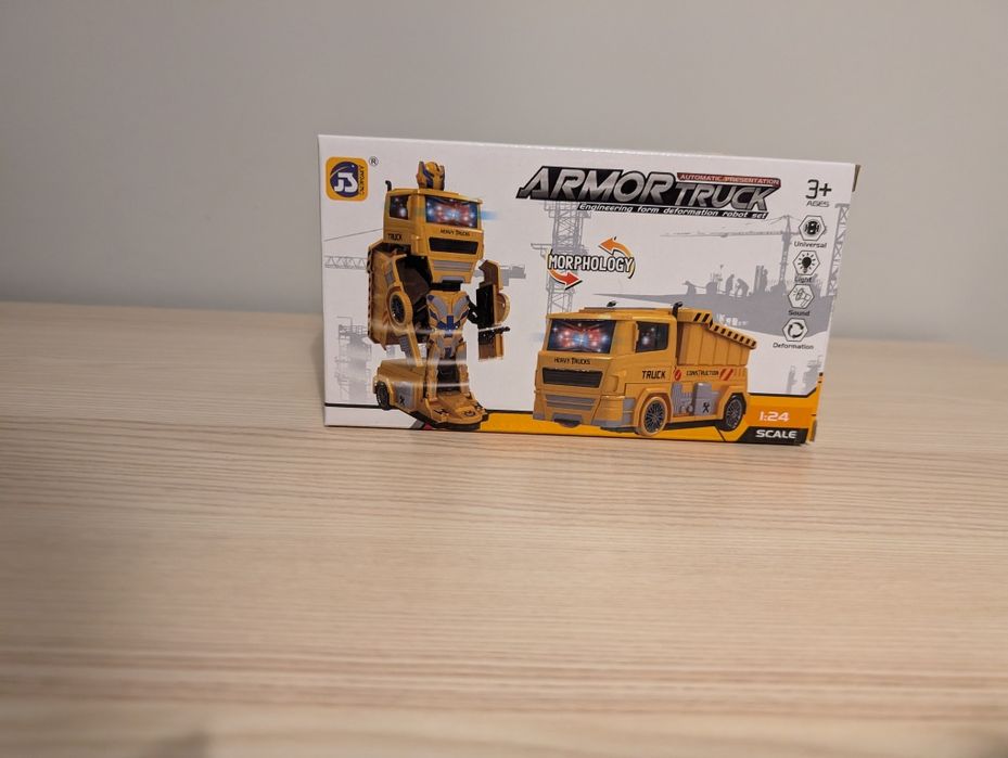 Samochód robot musical, 2+