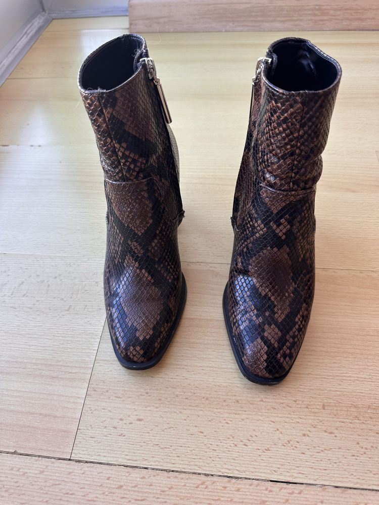 Botas Zara 35