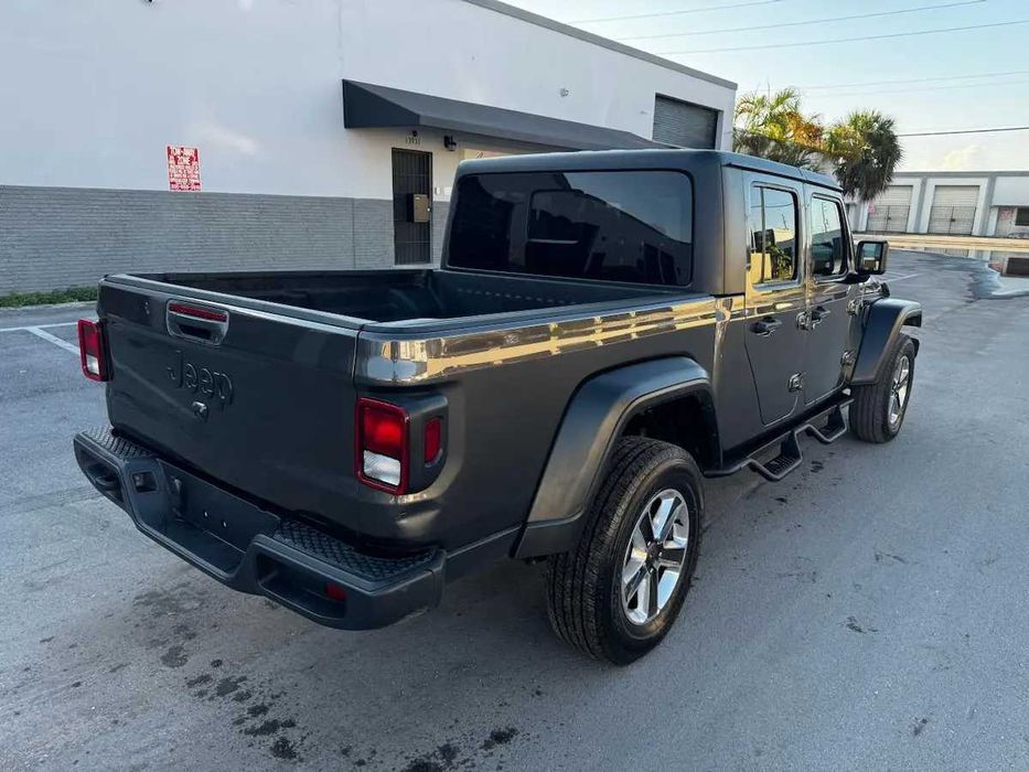 Бампер Jeep Gladiator розборка шрот