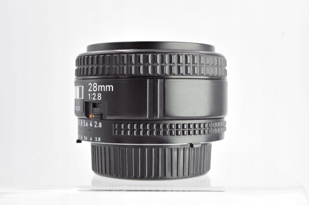 Obiektyw Nikon F Nikkor AF 28mm 2.8 23%VAT