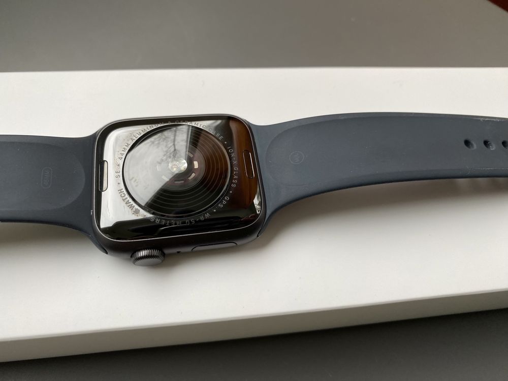 Idealny Apple Watch serii SE 44 mm SPACE GRAY w PERFEKCYJNYM stanie!