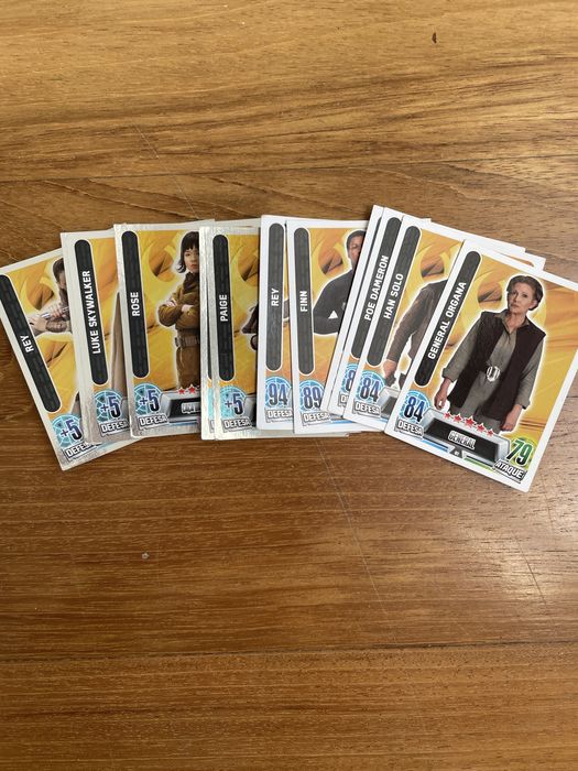 Cartas da Coleçao Star Wars Force Attak - Tops