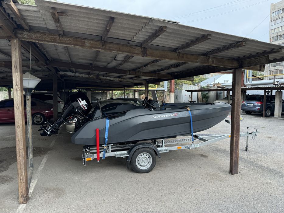 Моторний човен Seastorm 14
