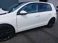 Drzwi przód przednie prawe lewe szyba komplet  VW Golf VI HB LB9A
