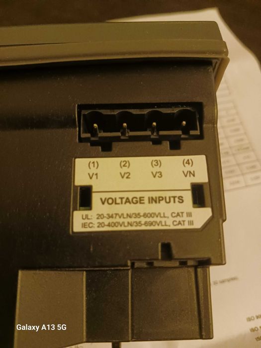 Schneider PowerLogic PM5110 Analizator jakości zasilania  METSEPM5110