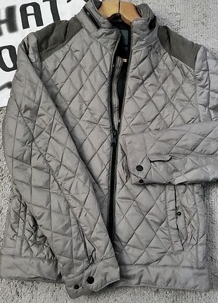 Стеганная Деми куртка zara размер 40-46